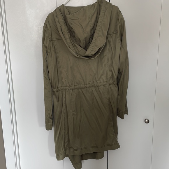 Long trench style jacket - Picture 3 of 5